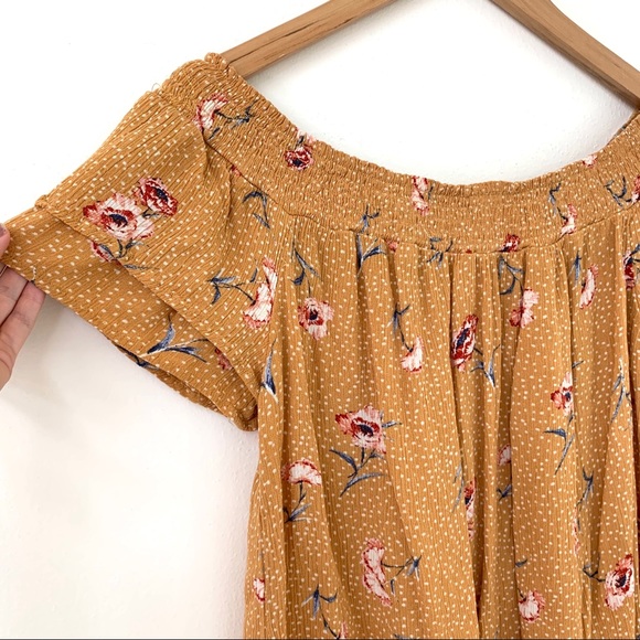 Xhillaration Yellow Off Shoulder Floral Top - Picture 6 of 11